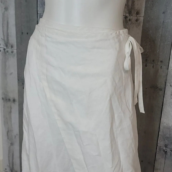 CHARLIE HOLIDAY Mila Wrap Skirt - Picture 5 of 9